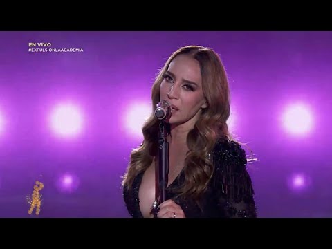 Mónica Naranjo canta Sobreviviré en La Academia | TV Azteca Uno