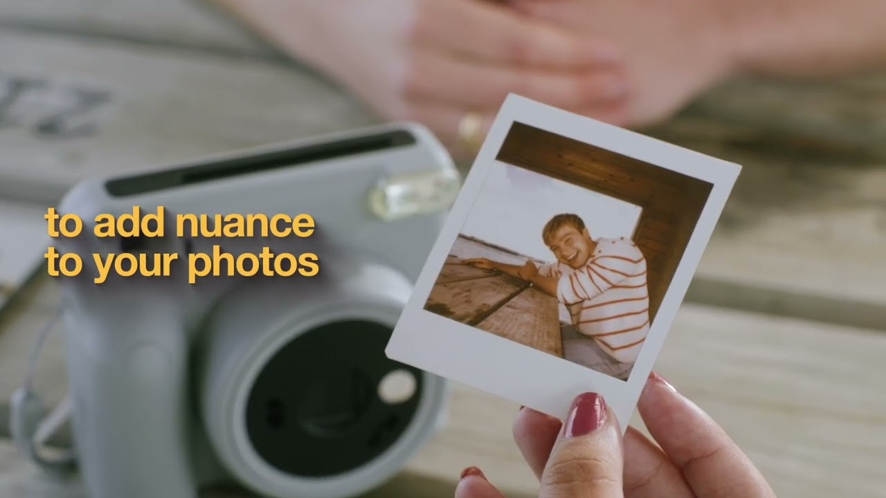 Fujifilm instax SQUARE 2 Brick Red