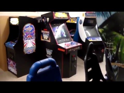 WWF WWE WrestleMania Arcade Game!  Artwork, Gameplay overview!  Awesome game!