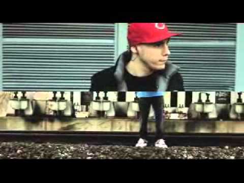 Pezet & Małolat feat. Eldo Prezidento - Nagapiłem się