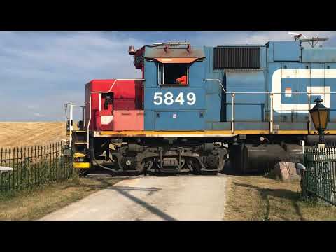 CN L542 Grand Trunk Western Railroad GP38-2 5849 CN 4770 @ Chemical Plant Fergus Spur Guelph GTW