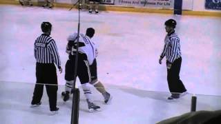 preview picture of video 'Springfield Jr Blues Vs Motor City 3/11/11 Nahl Hockey'