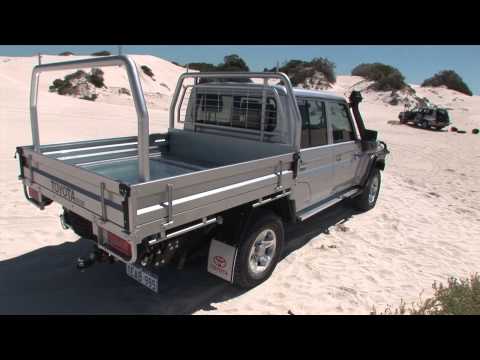 Toyota Landcruiser 70 series LC79 Double Cab and the Landcruiser 200 series GX - Track Test