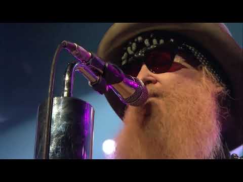 ZZ Top - Got Me Under Pressure [Live At Montreux, Switzerland July 10, 2013] {La Futura Tour}
