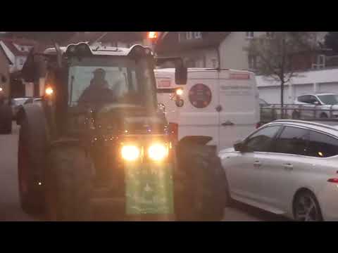 20231224 Weihnachtsparade Linsenhofen