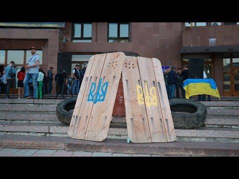 Атовці провели віче «Ні капітуляції» під стінами ОДА