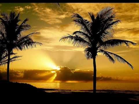 Nasceu o Sol, Lindo Arrebol - Católica