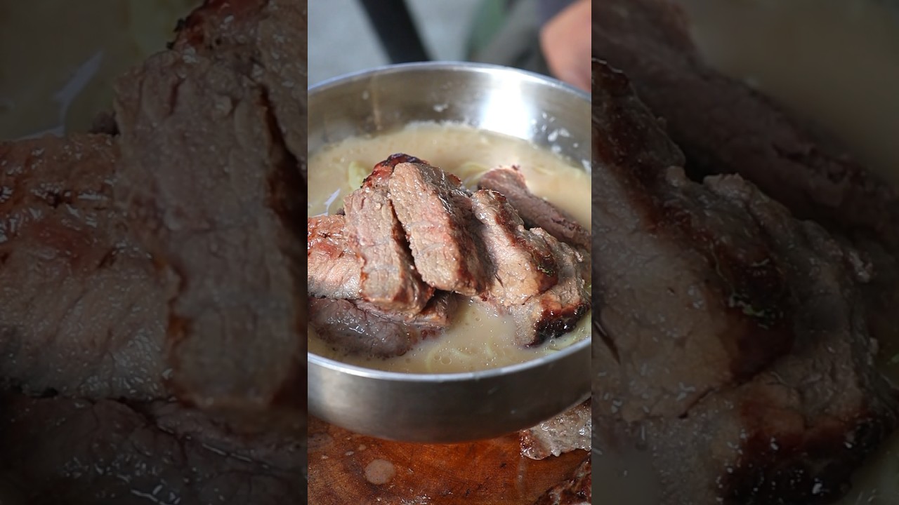 最強の牛らーめん!! #飯テロ #うまいですグー #ラーメン