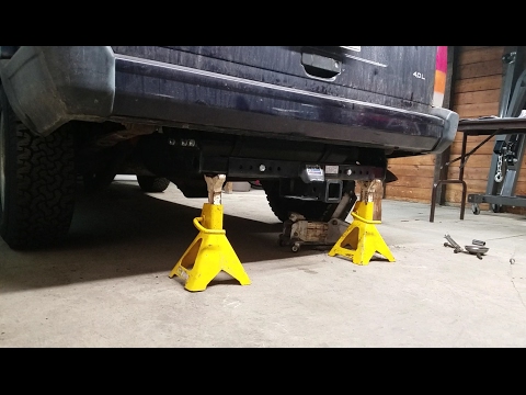 Overveiw of and Installing a Reese Universal Receiver Hitch on a 1999 Jeep Cherokee