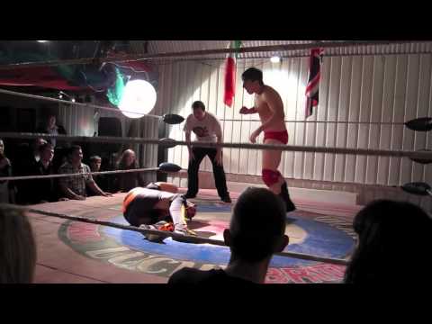 The London School of Lucha Libre Super Show. -   Bengal Tiger vs Jonathan Windsor.