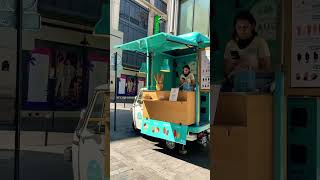Download lagu I’m in Paris and see the most cutest food truck ever Paris 2022 mp3