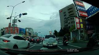 [分享] BMW 對決Lexus(後照鏡被撞壞了嗎?)(影片)