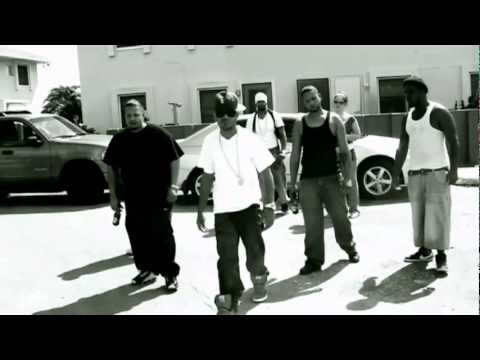 Los Fugitivos ft  Mistel Fu.flv