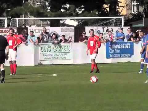 Lowestoft Town v Folkestone invicta