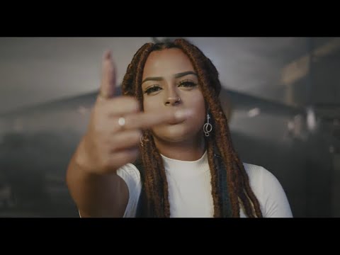 Dark Queen - IZIBOI (Clip Official)