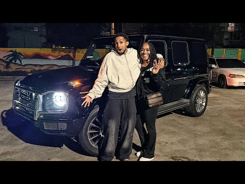 BUYING MY MOM HER DREAM CAR ON HER BIRTHDAY!! **SHE CRIED** ❤️