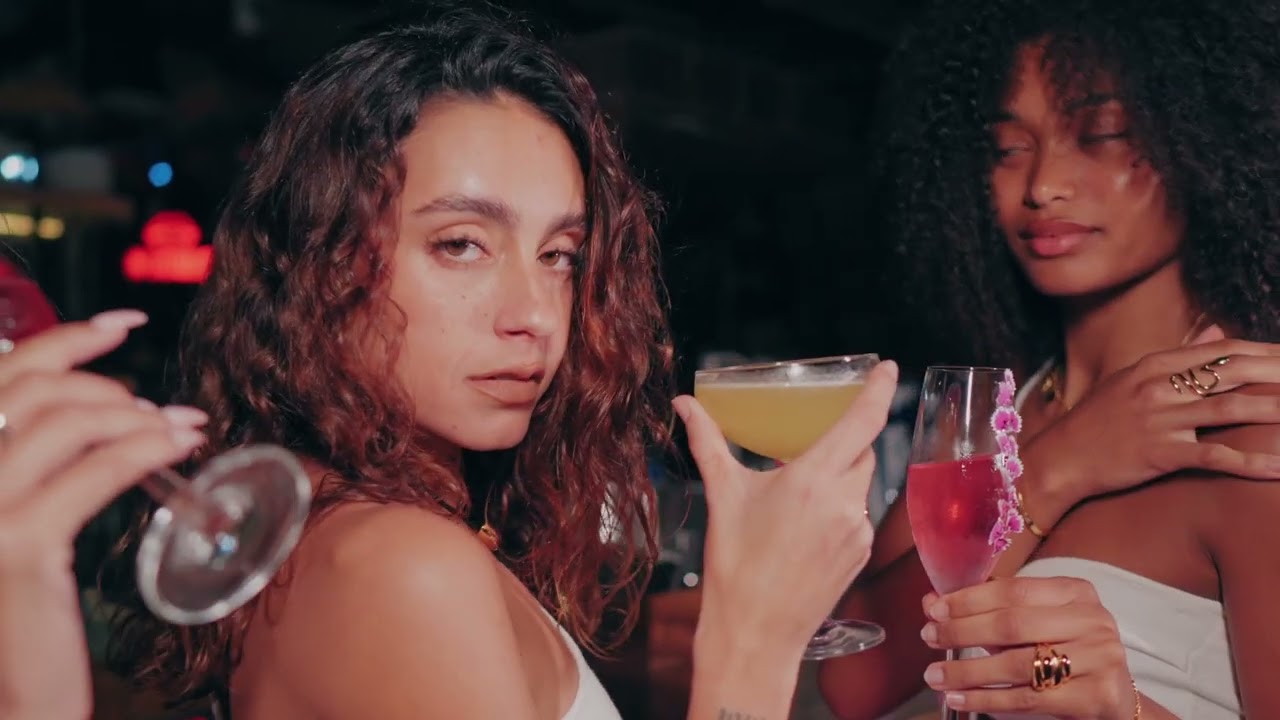 Video Editing - Edit video fashion untuk kebutuhan brand, model atau stylist untuk kebutuhan social media - 2