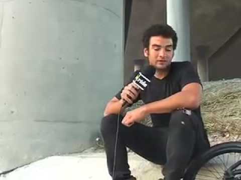 RIDEbmx - How-To Footjam Tailwhip with Eddie Cleveland