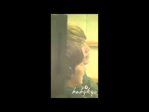 [Fancam] 110812 Kiss the radio KyuHyun part 1