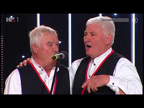 SOKOLOVI Ravni kotari ~ Pjevanje na bas i bećarac   Lijepom našom Gospić