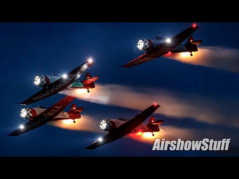 Aeroshell Aerobatic Team Twilight Show - Sun 'n Fun 2021