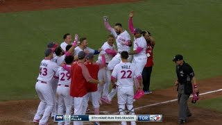 Pillar walks off with a solo homer