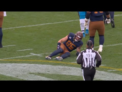 Tucker Kraft Carted Off with a Knee Injury - Doctor Explains