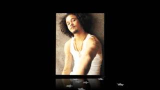 Bizzy Bone ft.Spoke-in-Words-Blown away