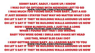 Icona Pop – They&#39;re building walls around us (Lyrics)