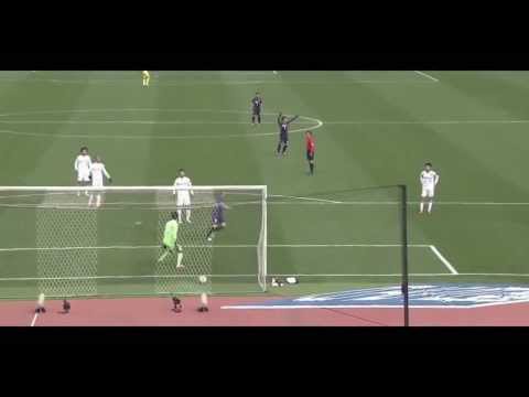 Lob magnifique du n° 11 Japonais