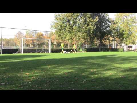 Opjestropdas 26 okt 2013 Brederodes 5 - VV De Meern 9 com 3-3 Doelpunt Joost  (1-2)  by Walt