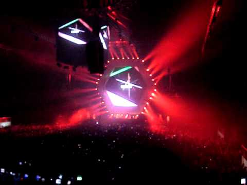 Transmission 2011 - Above & Beyond Intro