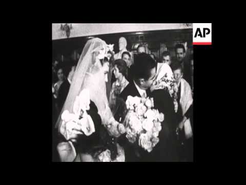 CAN 022 ASTRONAUTS WED IN MOSCOW