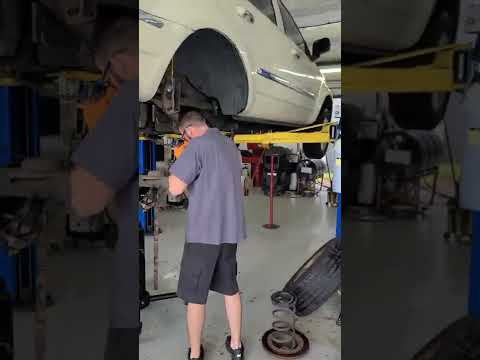 Chrysler Aspen Differential Swap #mechanic #shorts