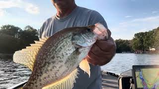 First Schoolers on 22 inches!! - Crappie Fishing