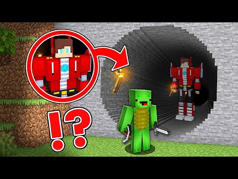Mikey Found TRANSFORMERS JJ's TUNNEL in Minecraft Challenge - Maizen