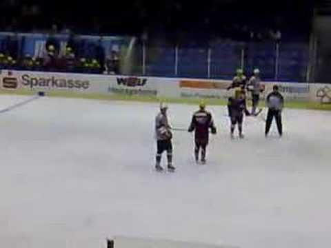 Landshut vs Eisbären Teil 1