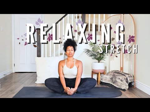 15 Minute Evening Yoga Stretch | Gentle Seated Stretches for Relaxation & Sleep 😌