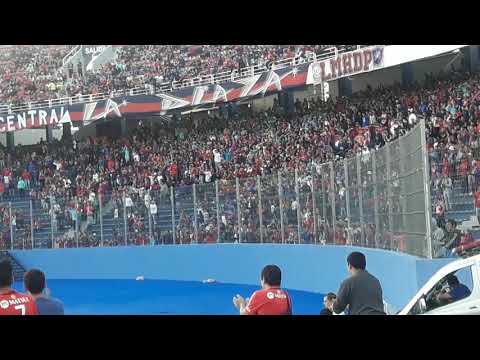 "Una Gitana loca tiro las cartas // Cerro Porteño vs Sportivo Luqueño" Barra: La Plaza y Comando • Club: Cerro Porteño