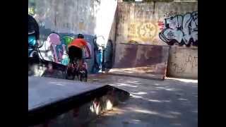 preview picture of video 'First Time in Pelota Skatespot'