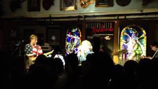 Mystery Jets - Veiled in Grey - Live @ Hard Rock Cafe, Singapore, 14.09.12