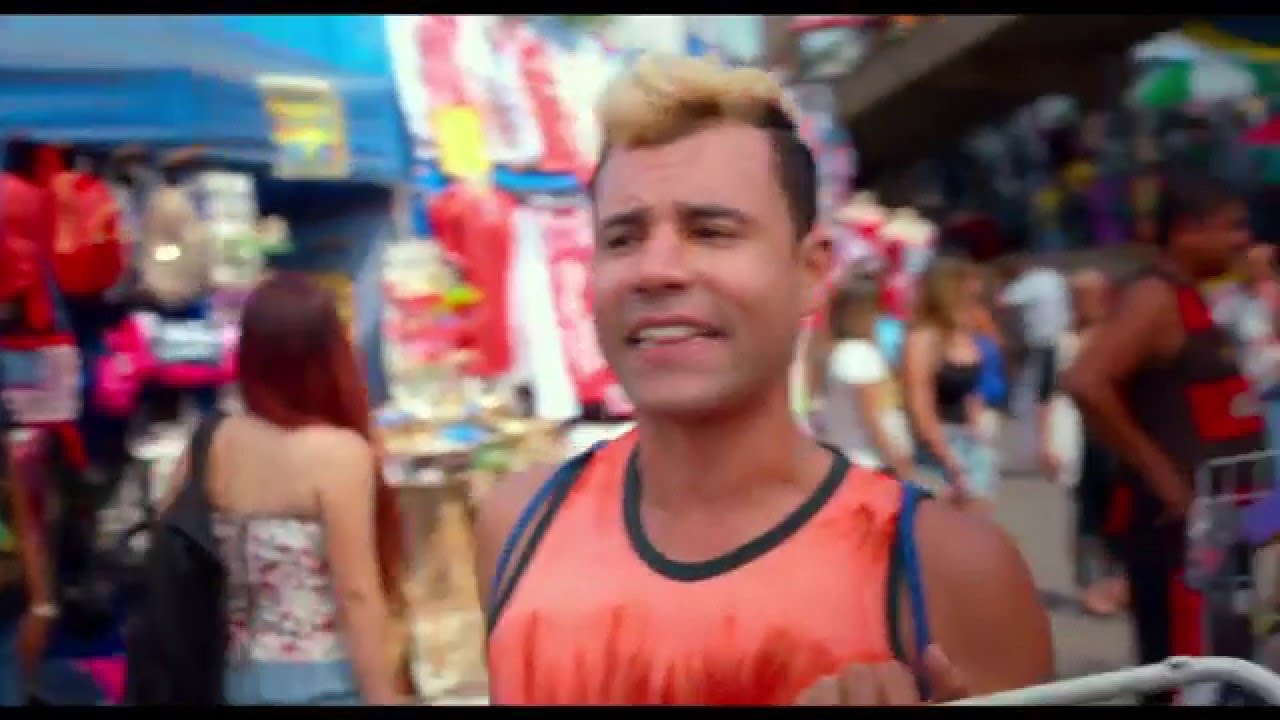 UM SUBURBANO SORTUDO : TRAILER OFICIAL   • DT