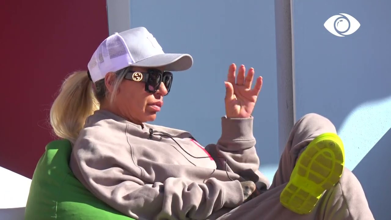 Valbona nuk ndihet mirë, Deamishel e pyet çfarë ka