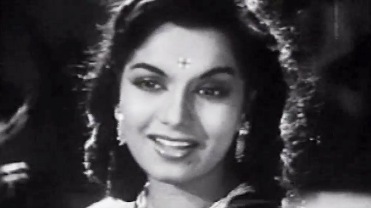 Piya Mai To Huyi Bawari Lyrics | Shart | Lata Mangeshkar | Hemant Kumar