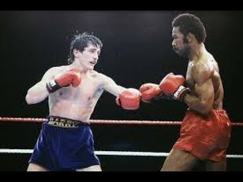 Barry McGuigan vs Eusebio Pedroza (Highlights)