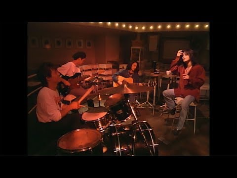「愛のために 愛の中で」MV のサムネイル