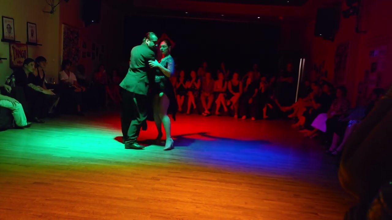 Argentine tango: Graziella Pulvirenti & Rino Fraina - Following a Bird