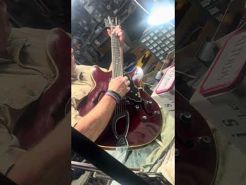 Guild Starfire XII. Semi-hollow Electric Guitar.(DC-314)(1966)(Original Case)(Hoboken) image 25