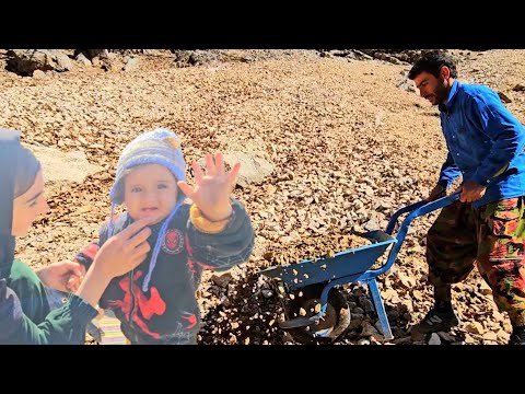 Osool-e Din & Khadijeh | Soup, Stone Bathwork and a Simple Haircut