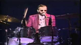 Download lagu Ringo Starr - First All Starr Band - Honey Don't mp3 Download lagu Ringo Starr - First All Starr Band - Honey Don't mp3